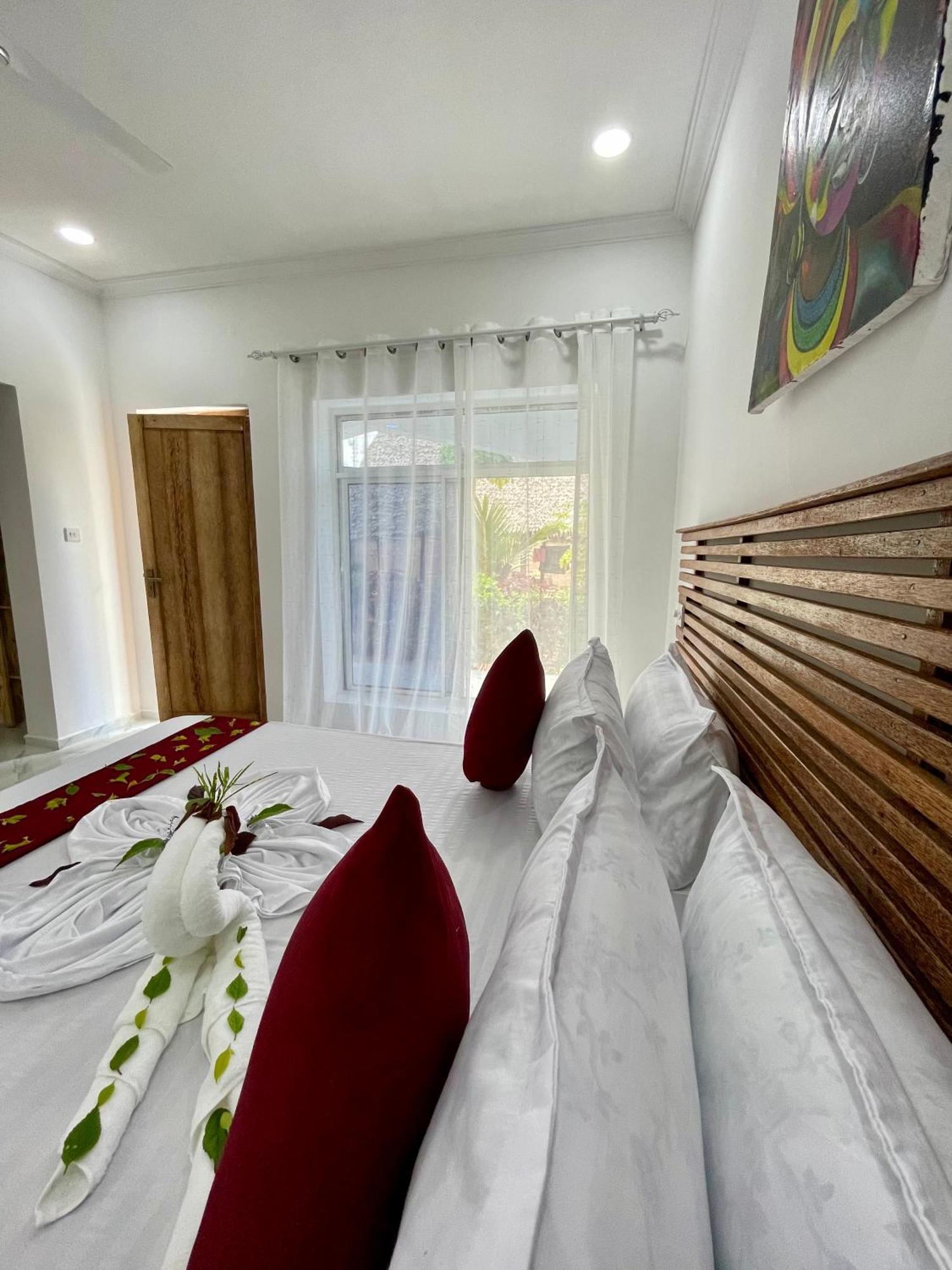 Kendwa Crystal Coast Hotel エクステリア 写真