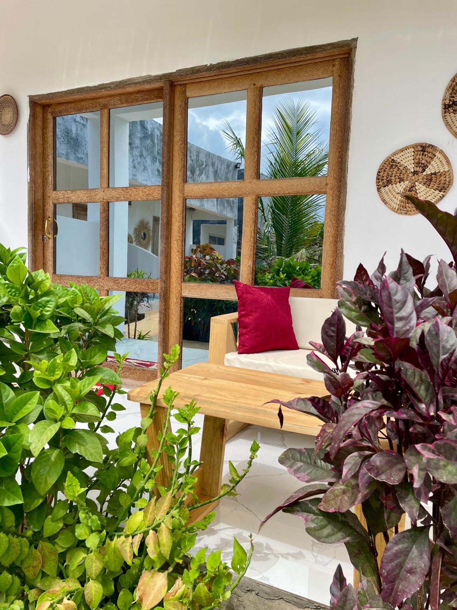 Kendwa Crystal Coast Hotel エクステリア 写真